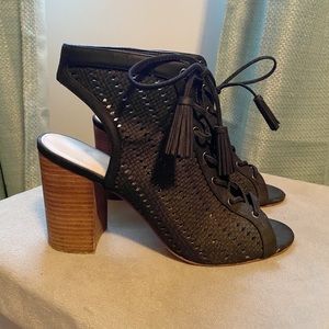 Jessica Simpson Heels